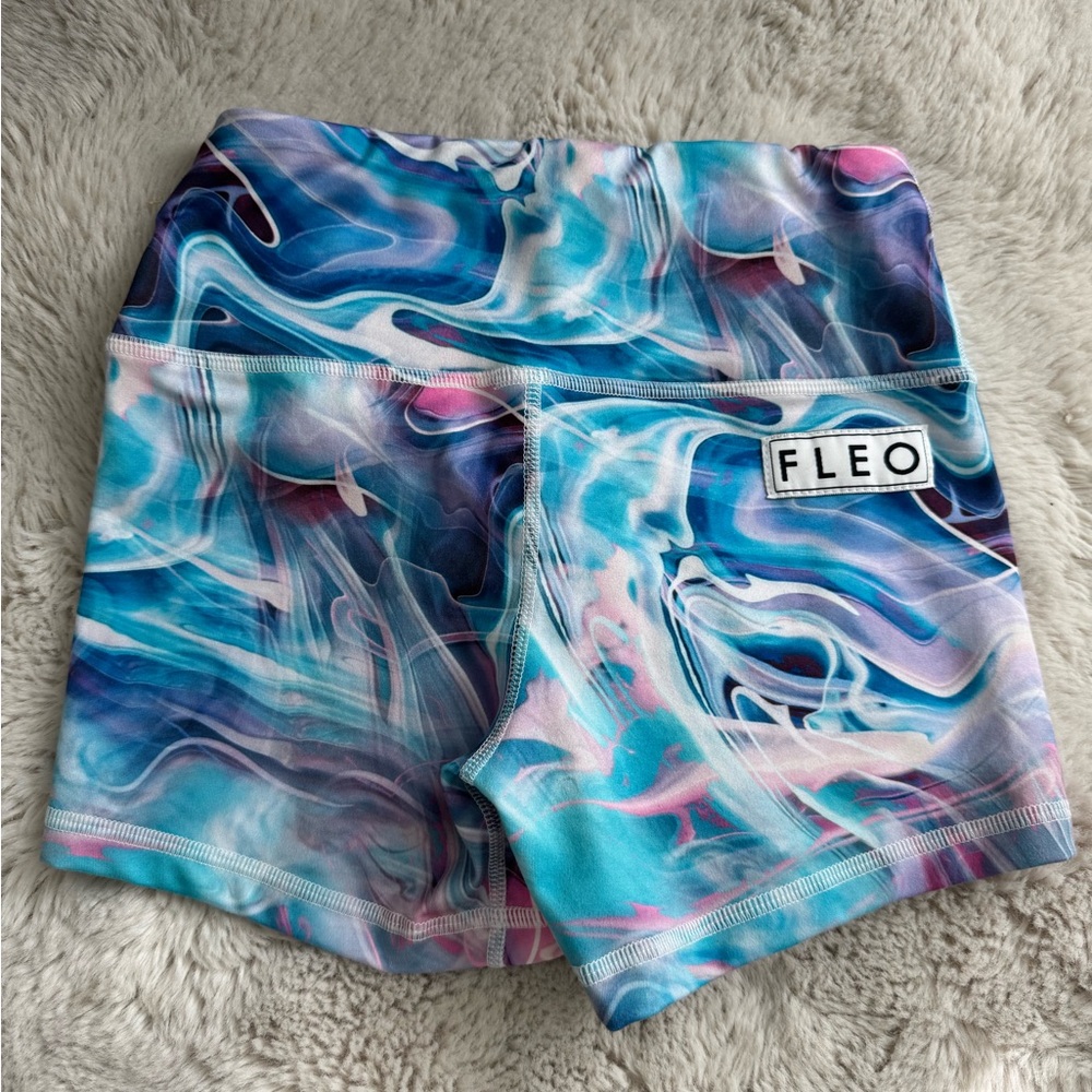 Fleo marbled contour shortie size xs